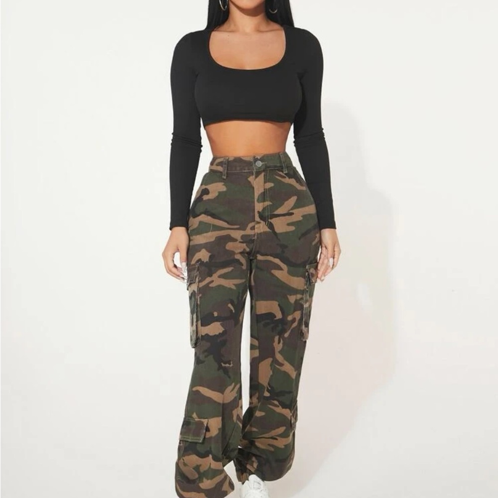 Camp Cargo Pants / Jeans